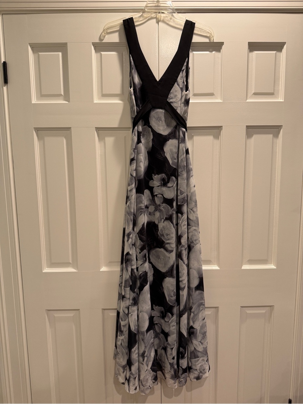 RW&CO. Black and White Floral Maxi Dress